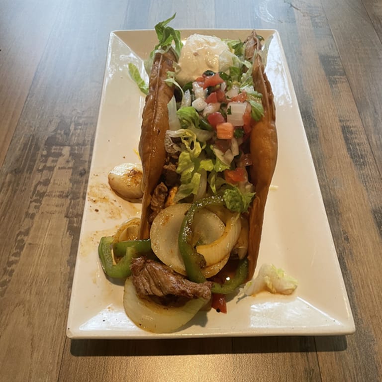 Fresh Guacamole: A Flavorful Mexican Delight